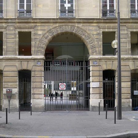 Appartement Design Avec Terrasse Paris Exterior foto